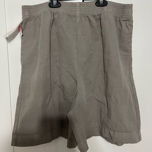 Wilfred Free Shorts